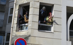 La maison de retraite de la rue Maurice-Sibille est occupée par des migrants