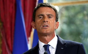 Le Premier ministre Manuel Valls à Matignon après une rencontre avec le président de la FNSEA, le 3 septembre 2015