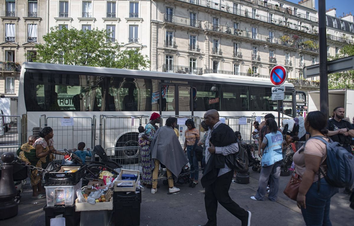 « On est tout le temps fatiguées »... Les enfants sans-abri font leur rentrée scolaire et rêvent d'avoir un toit