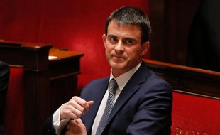 Le Premier ministre Manuel Valls après sa déclaration de politique générale à l'assemblée le 8 avril 2014