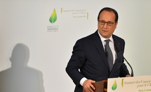 François Hollande à Paris le 21 juillet 2015.