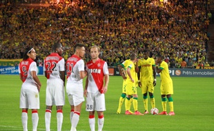 Gakpé, Djilobodji et Veretout s'apprêtent à tirer un coup-franc contre l'AS Monaco. Pierre Minier/Ouest Media/ SIPA