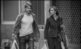 Stanislas Merhar et Clotilde Courau dans L'Ombre des femmes