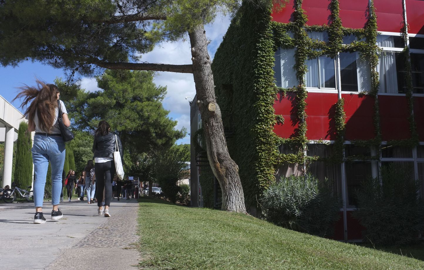 Montpellier A la faculté de Lettres, bloquée depuis le 14 mars, les