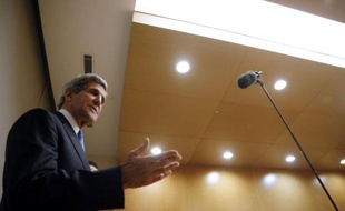 Le secrétaire d'Etat américain John Kerry a de nouveau exhorté samedi les autorités nigérianes pour que l'armée ne commette pas d'"atrocités" contre des civils au cours de son opération contre les insurgés islamistes de Boko Haram, et a dénoncé la répression au Soudan.