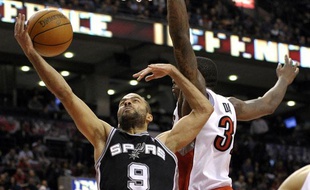 Le meneur de jeu des San Antonio Spurs, Tony Parker, en février 2012, contre Toronto.