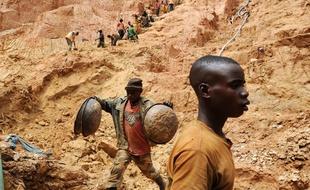 Une mine d'or, ici en République démocratique du Congo, en 2009.
