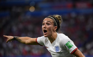 L'Anglaise Lucy Bronze durant la Coupe du monde 2019.