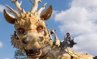 Le chaval-dragon nantais de la compagnie La Machine conçu dans le même esprit que le Minotaure toulousain.