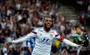 Alexandre Lacazette lors du match entre Lyon et Bastia le 15 avril 2015.