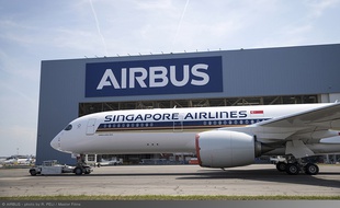 Airbus a dévoilé le premier A350 ultra long range qui sera livré dans quelques mois à Singapour Airlines