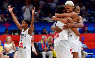 L'équipe de France de basket s'est qualifiée pour les demi-finales de l'Euro, le 4 juillet 2019.