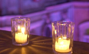 Chaque 8 décembre, les Lyonnais sont invités à mettre des lumignons sur leurs fenêtres.