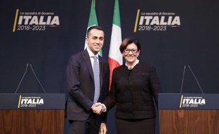 Luigi Di Maio, le leader du Mouvement cinq étoiles, et la ministre de la défense italienne, Elisabetta Trenta.