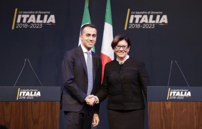 Crise en Libye: La France a une part de responsabilité, juge une ministre italienne