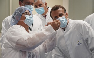 Le laboratoire Sanofi Pasteur lors d'une visite d'Emmaunuel Macron, le 16 juin 2020.