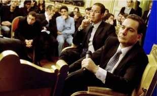 Eric Besson a lancé une série de débats sur l'identité nationale dans toute la France.