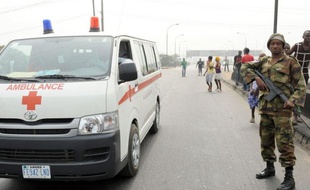 Les autorités nigérianes essuyaient mardi de virulentes critiques après l'intervention massive de l'armée contre des manifestations au terme d'une semaine de grève générale provoquée par la suppression d'une subvention sur les carburants.