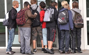 Les faits de violence physique dans les établissements scolaires de Seine-Saint-Denis, département à la mauvaise réputation, sont très rares, selon une enquête de l'Observatoire international de la violence à l'école.