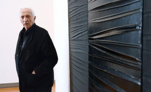 Pierre Soulages.