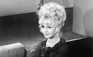 Brigitte Bardot à Paris en décembre 1962.