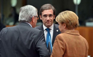 Le sommet européen sur le budget européen pour 2014-2020 s'est ouvert sous haute tension jeudi soir après 23H00 (22H00 GMT), la plupart des dirigeants européens affichant leur volonté de défendre leurs intérêts nationaux dans une Europe en pleine crise
