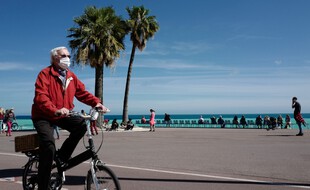 Un passant à Nice (image d'illustration).