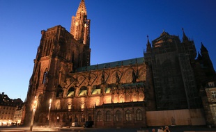 Strasbourg le 27 octobre 2016. Test du nouvel éclairage de la cathédrale de Strasbourg.