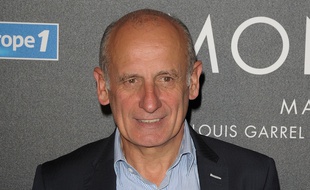 Jean-Michel Apathie rejoint la bande d'Anne-Elisabeth Lemoine dans «C l'hebdo» sur France 5