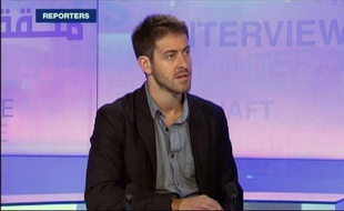 Le sort du journaliste français Roméo Langlois ravive les conjectures en Colombie sur le rôle de la guérilla des Farc, mettant en question sa récente promesse d'abandonner les enlèvements et ses appels à des négociations de paix.
