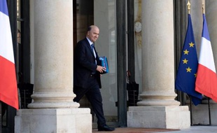 Matignon a cherché samedi à apaiser la polémique sur la fiscalité de l'épargne, en assurant que des "améliorations" étaient possibles pour le Plan épargne logement et le Compte d'épargne logement, deux produits très prisés des classes moyennes et des plus modestes.