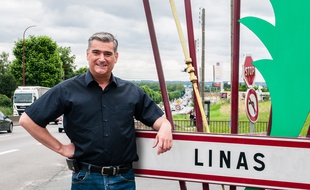 Le maire de Linas dans l'Essonne veut interdire la circulation dans sa commune, du vendredi au lundi, aux automobilistes parisiens qui partent en vacances.
