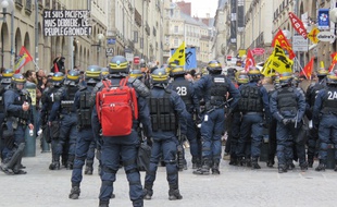 Des heurts ont éclaté le 24 mars à Rennes en marge de la manifestation contre la loi Travail.