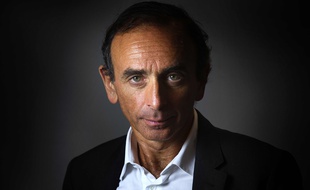 ERic Zemmour vient de publier un nouvel ouvrage "Un quinquennat pour rien". / AFP PHOTO / JOEL SAGET