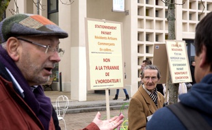 Certains habitants ne décolèrent pas face à la mise en place du stationnement payant.