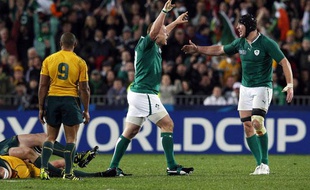 Les Irlandais joyeux après leur victoire contre l'Australie, le 17 septembre 2011