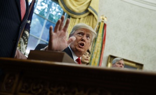 Donald Trump s'est livré à une critique en règle de la Fed, qu'il accuse d'être responsable de la chute de Wall Street.