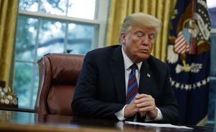 Donald Trump dans le bureau ovale de la Maison Blanche (illustration).