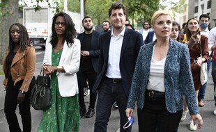Audrey Pulvar, Julien Bayou et Clémentine Autain à Aubervilliers après l'annonce de leur union pour le second tour des régionales