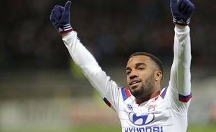 Encore en vue mardi à Lens, Alexandre Lacazette a déjà signé 24 buts et 7 passes décisives en 28 matchs officiels cette saison.