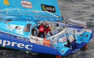 Loïck Peyron et Jean-Pierre Dick, à bord de Virbac, le 31 décembre 2010