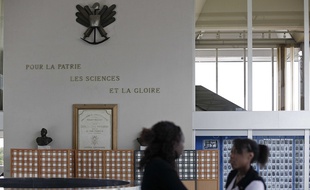 Des bacheliers en stage intensif à Polytechnique en 2010
