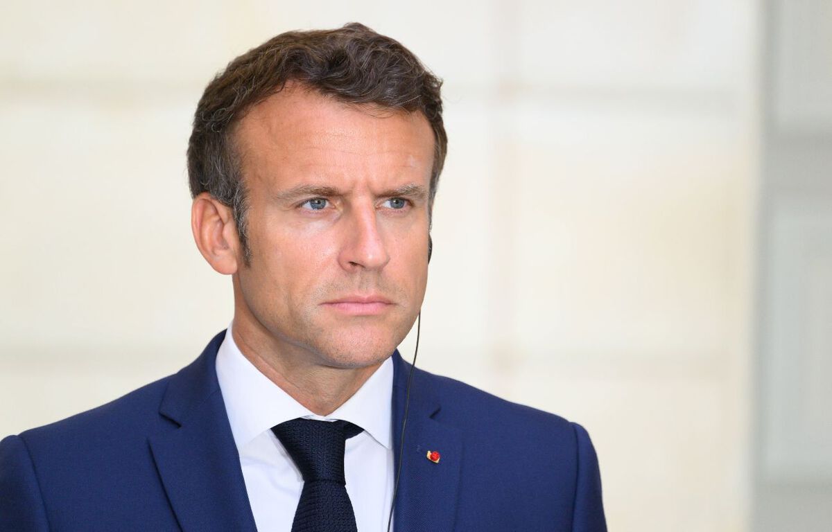 Macron signe pour les adhésions de la Finlande et de la Suède à l'Otan