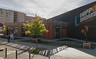 Le centre commercial L'Hippodrome, implanté non loin du quartier toulousain de Bagatelle.