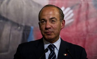Le Mexique entre officiellement en campagne vendredi en vue des élections générales du 1er juillet avec un Parti révolutionnaire institutionnel (PRI), principale formation d'opposition, donné largement favori pour récupérer un pouvoir perdu en 2000 après 71 ans de règne sans partage.