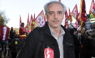 Philippe Poutou, à Condé-sur-Noireau, le 19 octobre 2011.