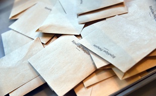 Illustration de bulletins de vote.