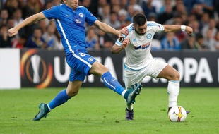 Romain Alessandrini à la lutte avec Josef Sural à Marseille le 1er octobre 2015