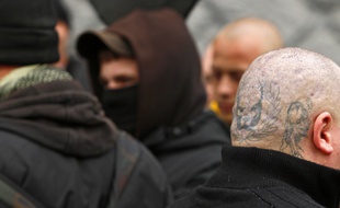 Illustration de militants d'extrême droite lors d'une manifestation à Lille en 2011.