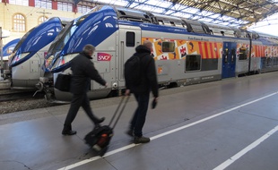 Marseille, le 30 janvier 2015, inauguration de la 3e ligne ferree entre Marseille et Aubagne.